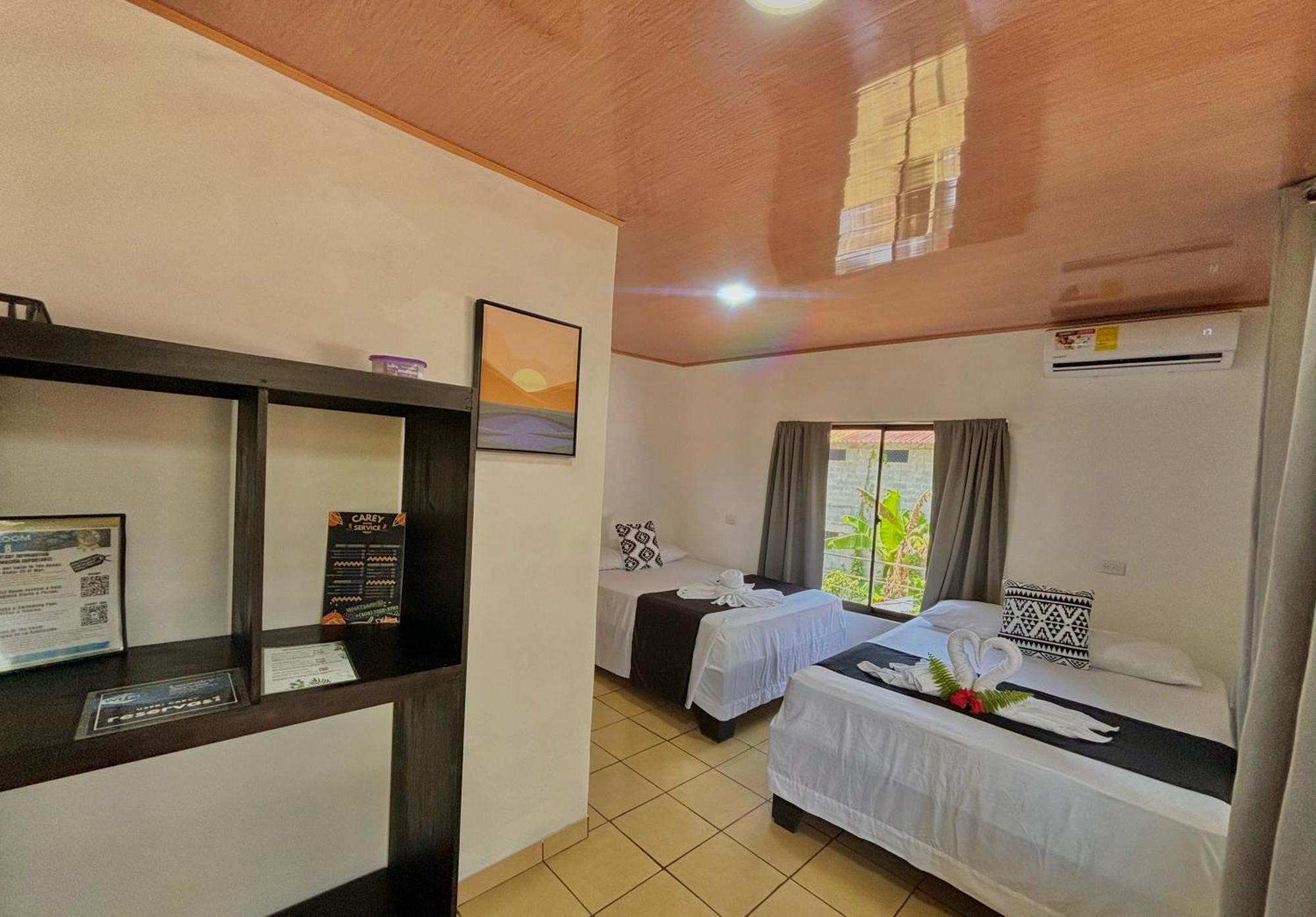 Carey Lodging Tortuguero Rum bild